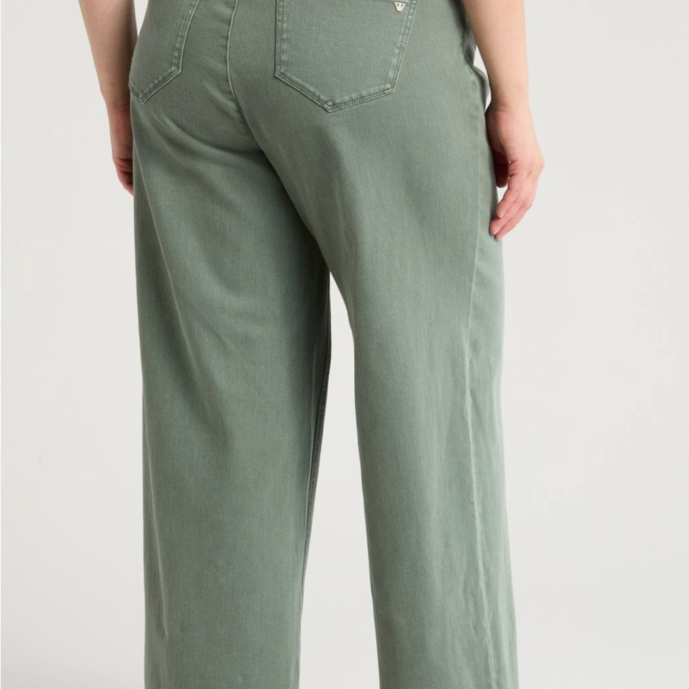 Wit & Wisdom Green Wide-Leg Pants- 24w- New with Tags! - Picture 2 of 3